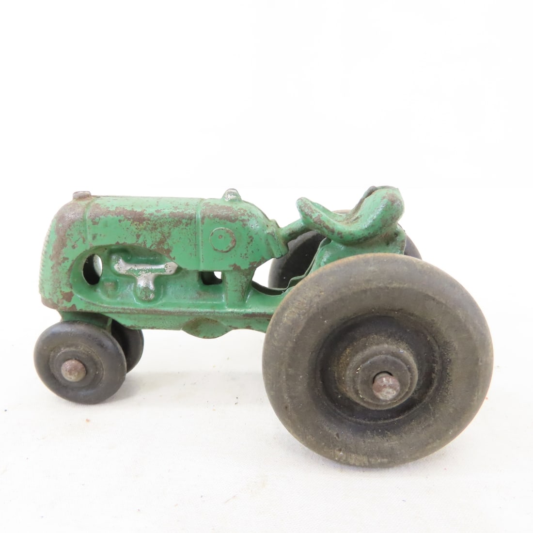 2 Arcade Tractors, Wagon & 1 Other Tractor - 10