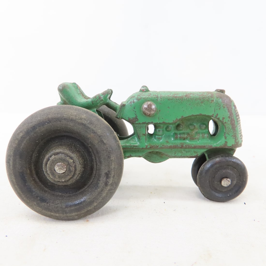2 Arcade Tractors, Wagon & 1 Other Tractor - 11