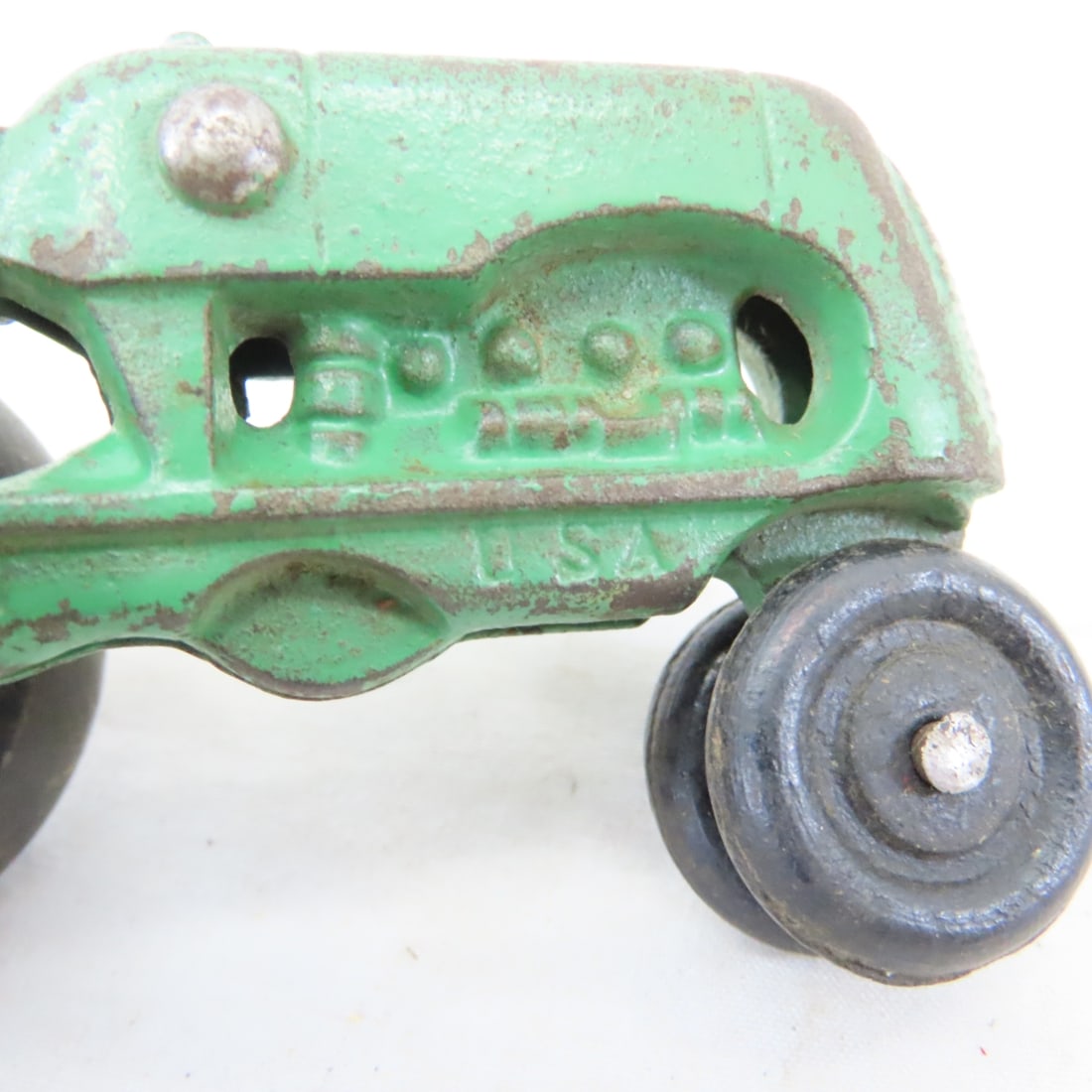 2 Arcade Tractors, Wagon & 1 Other Tractor - 13