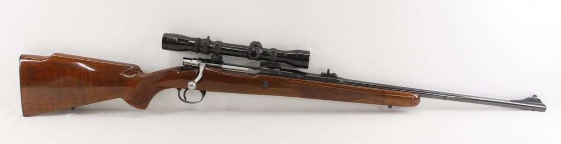Browning Safari .30-06 Rifle with Scope: Browning Safari .30-06 Rifle with Scope - SN#3L 36292, Mfg 1963, Made in Belgium, Bolt action, 22" barrel with iron sights, sling swivel mounts, high gloss checkered wood stock with pistol grip and