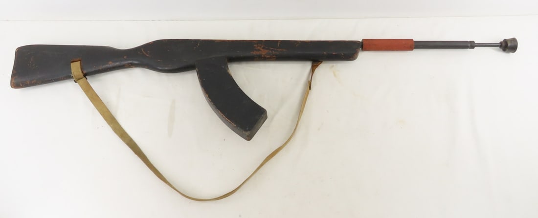 German Cold War Model 4.853 AK-47 Bayonet Trainer (1 of 10)