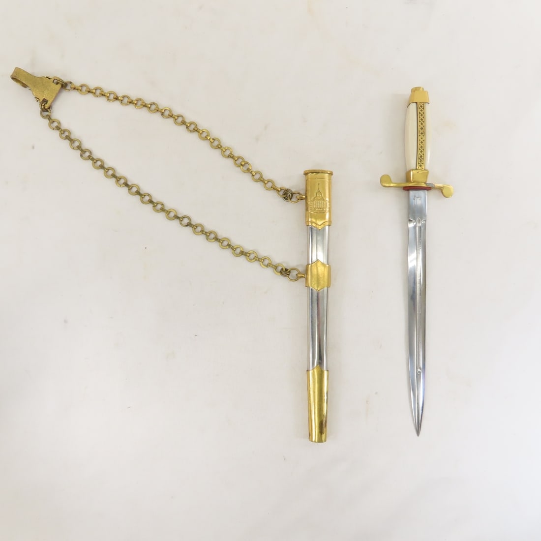Post WWII Bulgarian Parade Officer's Dirk Dagger (1 of 19)