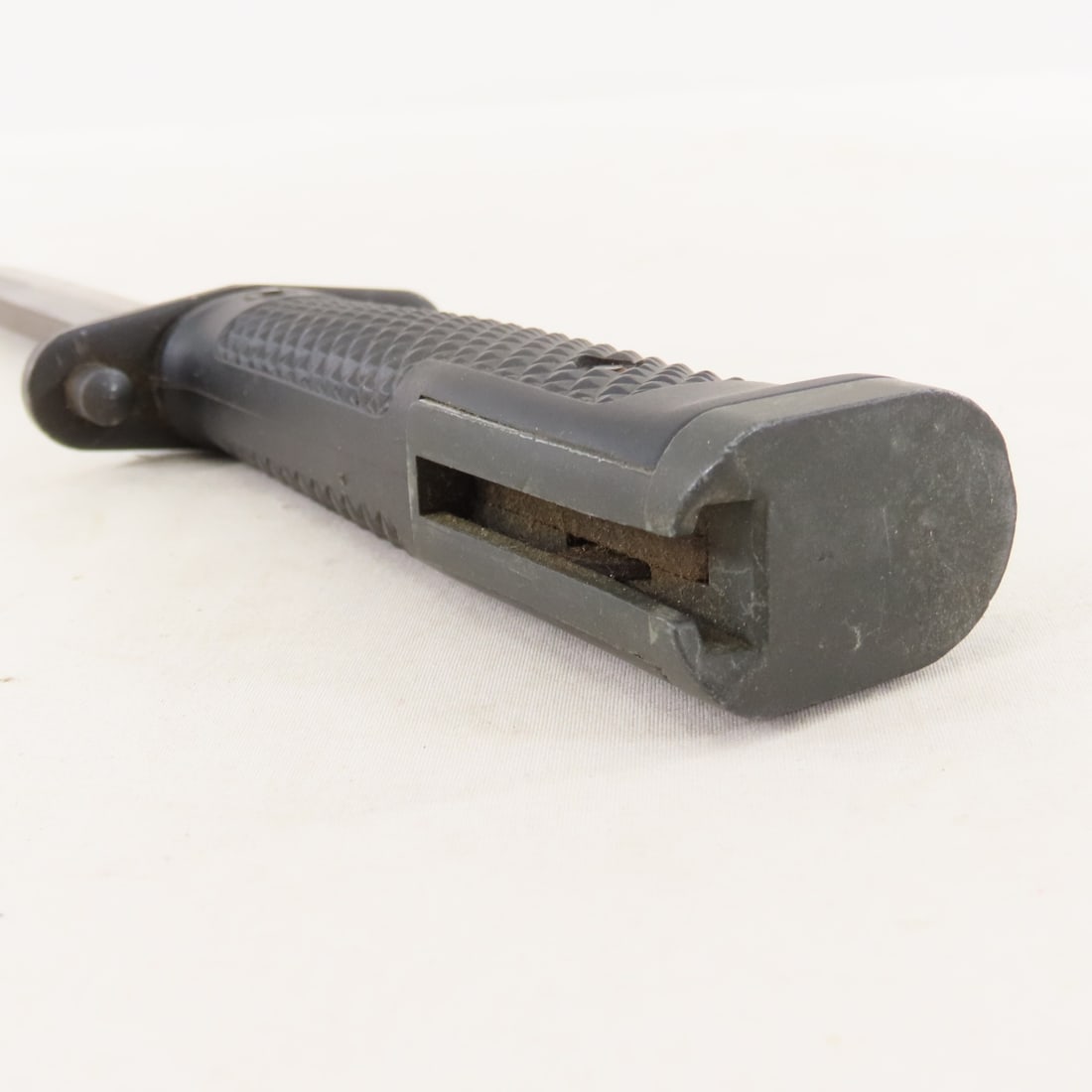 US M5A1 Bayonet in German USMA81 Scabbard - 10