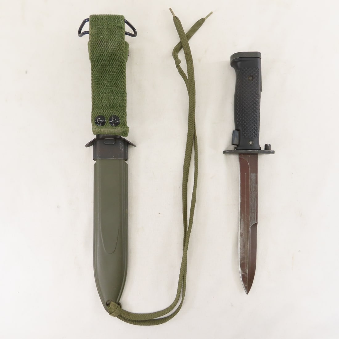 US M5A1 Bayonet in German USMA81 Scabbard - 2