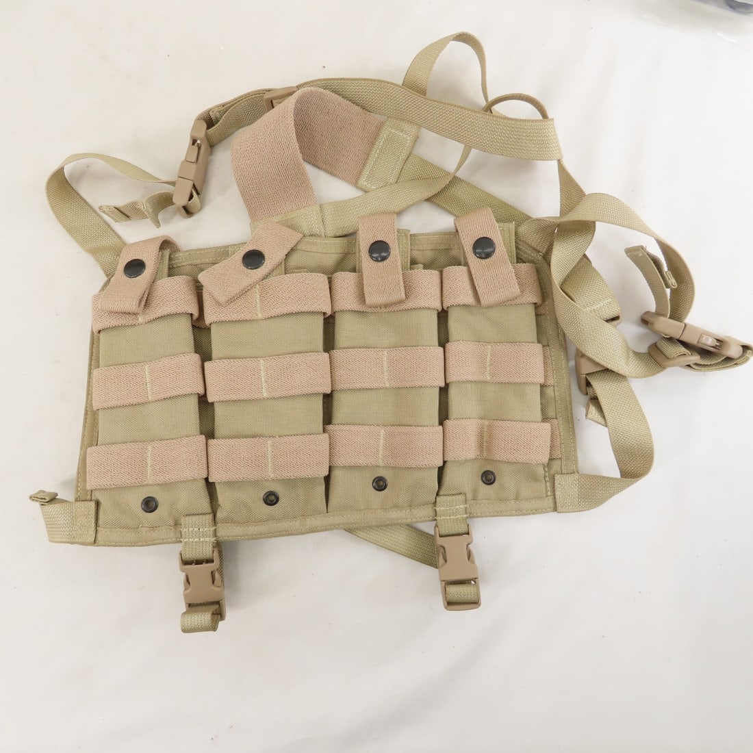 Modern & Vintage Military Surplus Pouches & more - 12