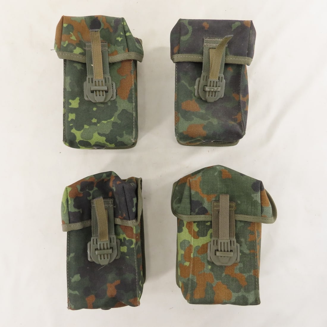 Modern & Vintage Military Surplus Pouches & more - 15