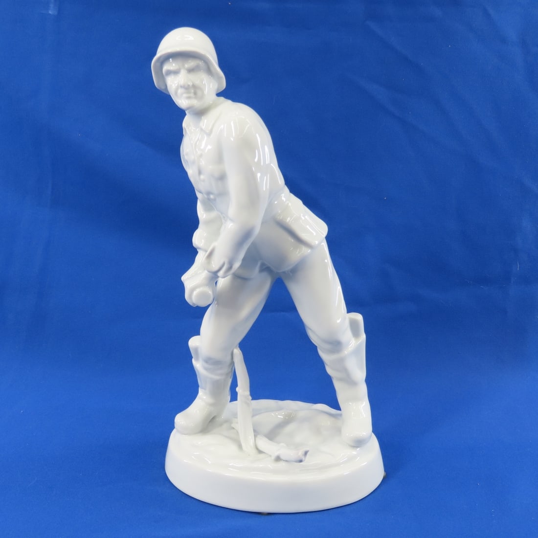Karl Ens Porcelain German Grenade Thrower Figure - 7