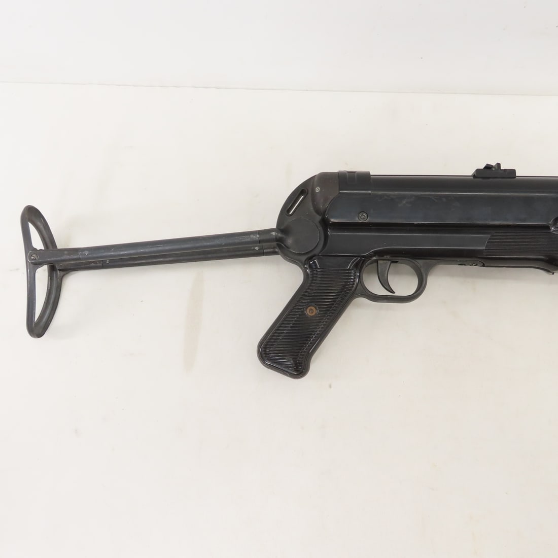 Replica MP-40 Blank 7mm Plug Fire Cap Gun - 3