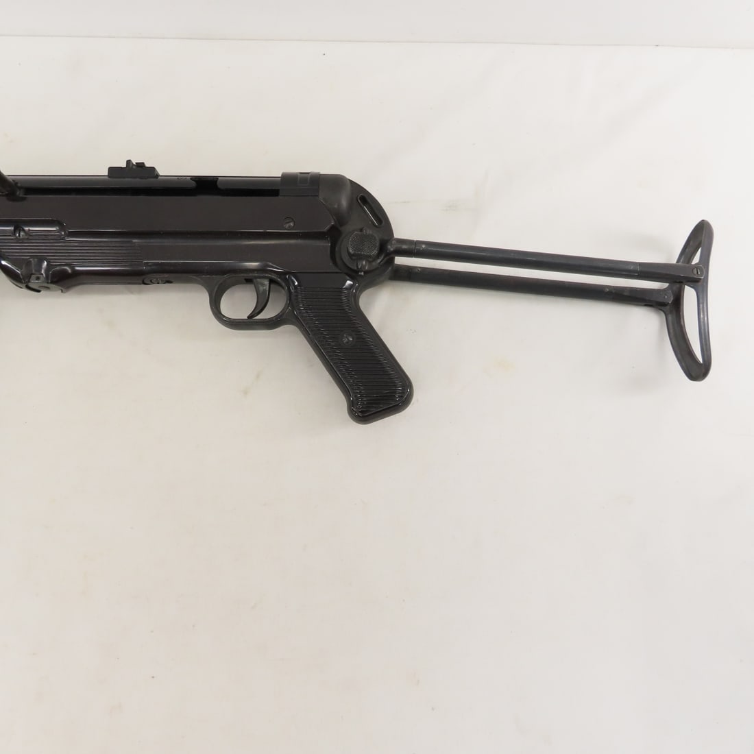 Replica MP-40 Blank 7mm Plug Fire Cap Gun - 7