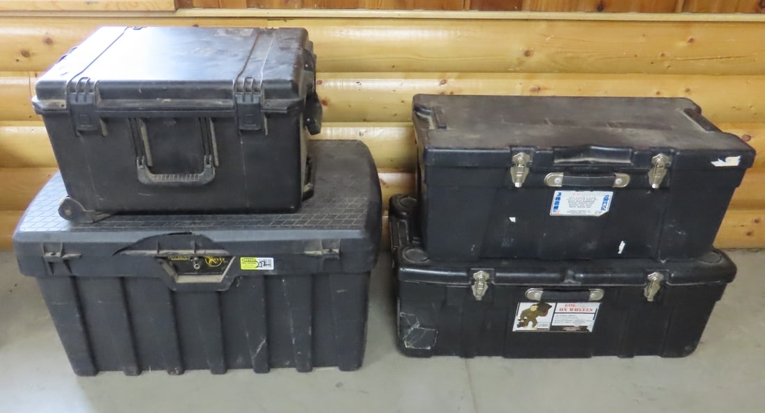 4 Large Black Storage Bins, Contico & others: 4 Large Black Storage Bins, Contico & others - NO SHIPPING - Pickup Only. 4 Large Plastic Bins, Contico, Gorilla on Wheels & others. Sizes: 34x21x20", 32x15x14", 37x16x13", 24x18x14" All information a