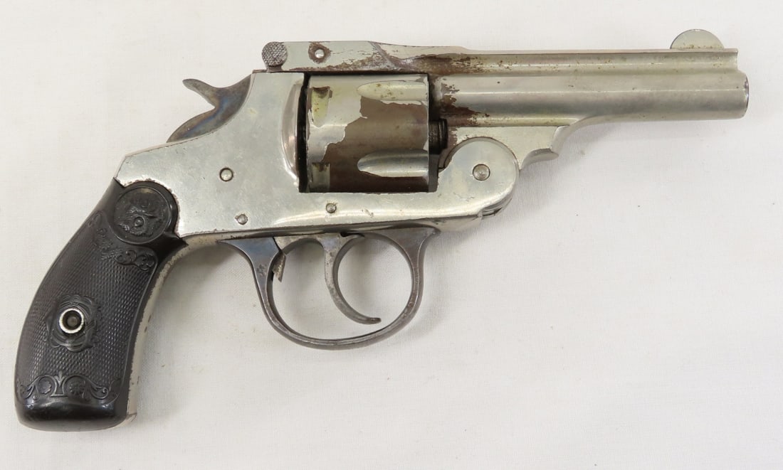 Iver Johnson Top Break 2nd Model .38 Revolver (1 of 10)