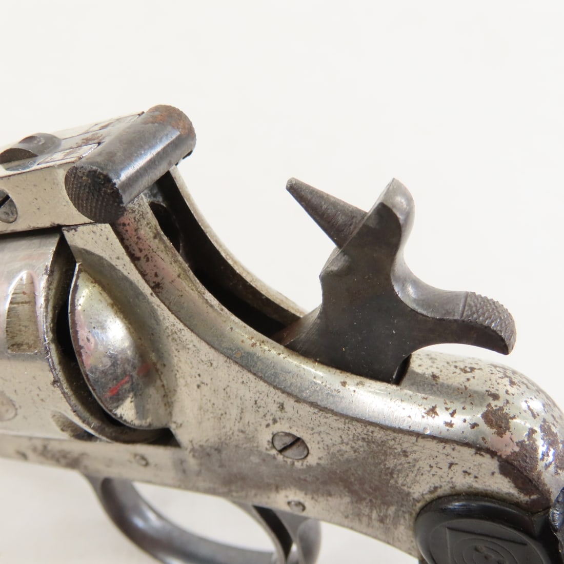 Harrington & Richardson 32 S&W CTGE Revolver - 4