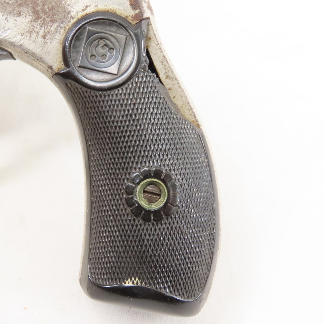 Harrington & Richardson 32 S&W CTGE Revolver - 8