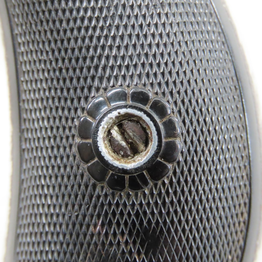 Harrington & Richardson 32 S&W CTGE Revolver - 11