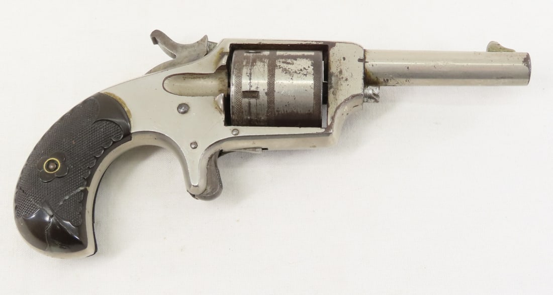 Hopkins & Allen Dictator.32 Rimfire Revolver (1 of 10)