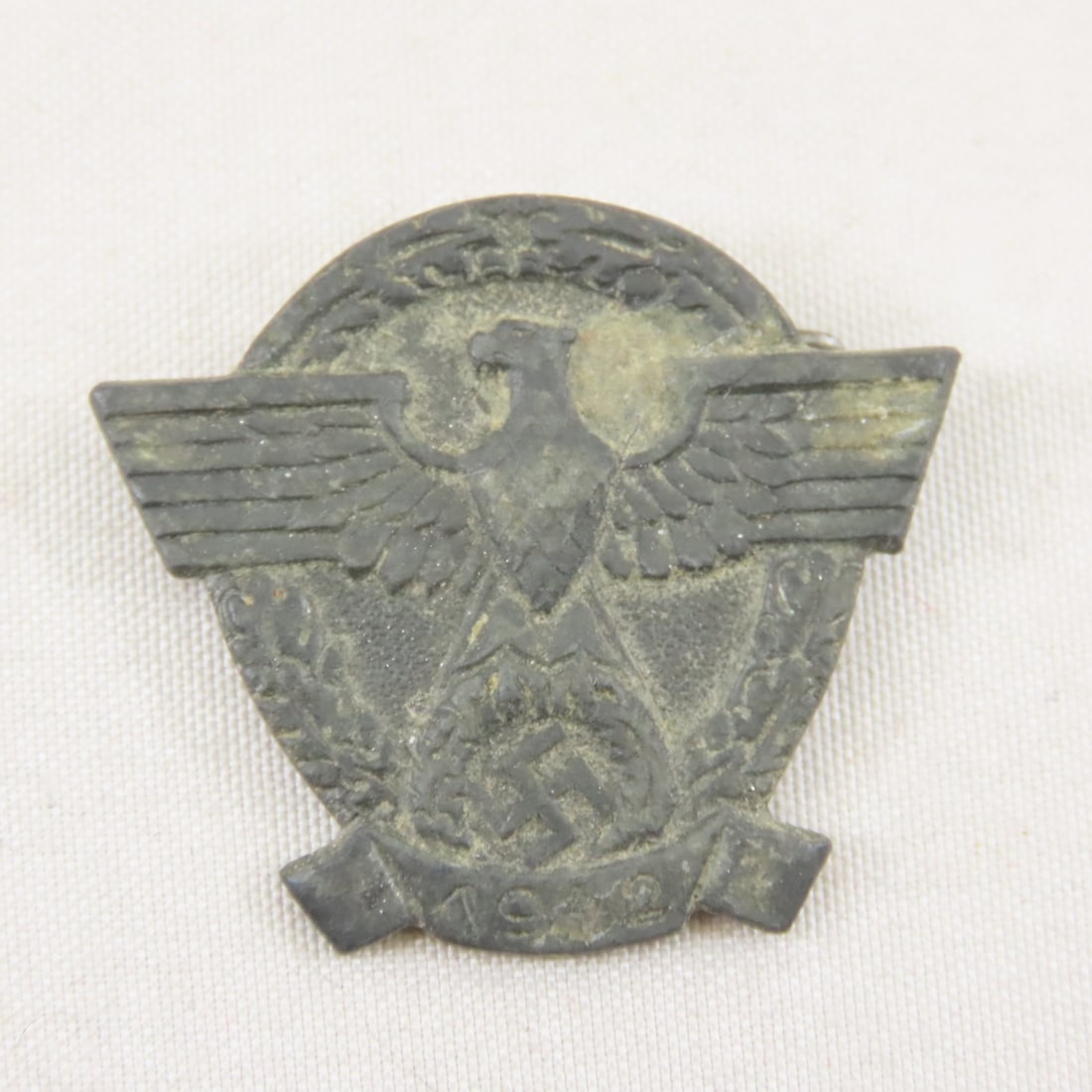 7 WWII German Tinnies - 10