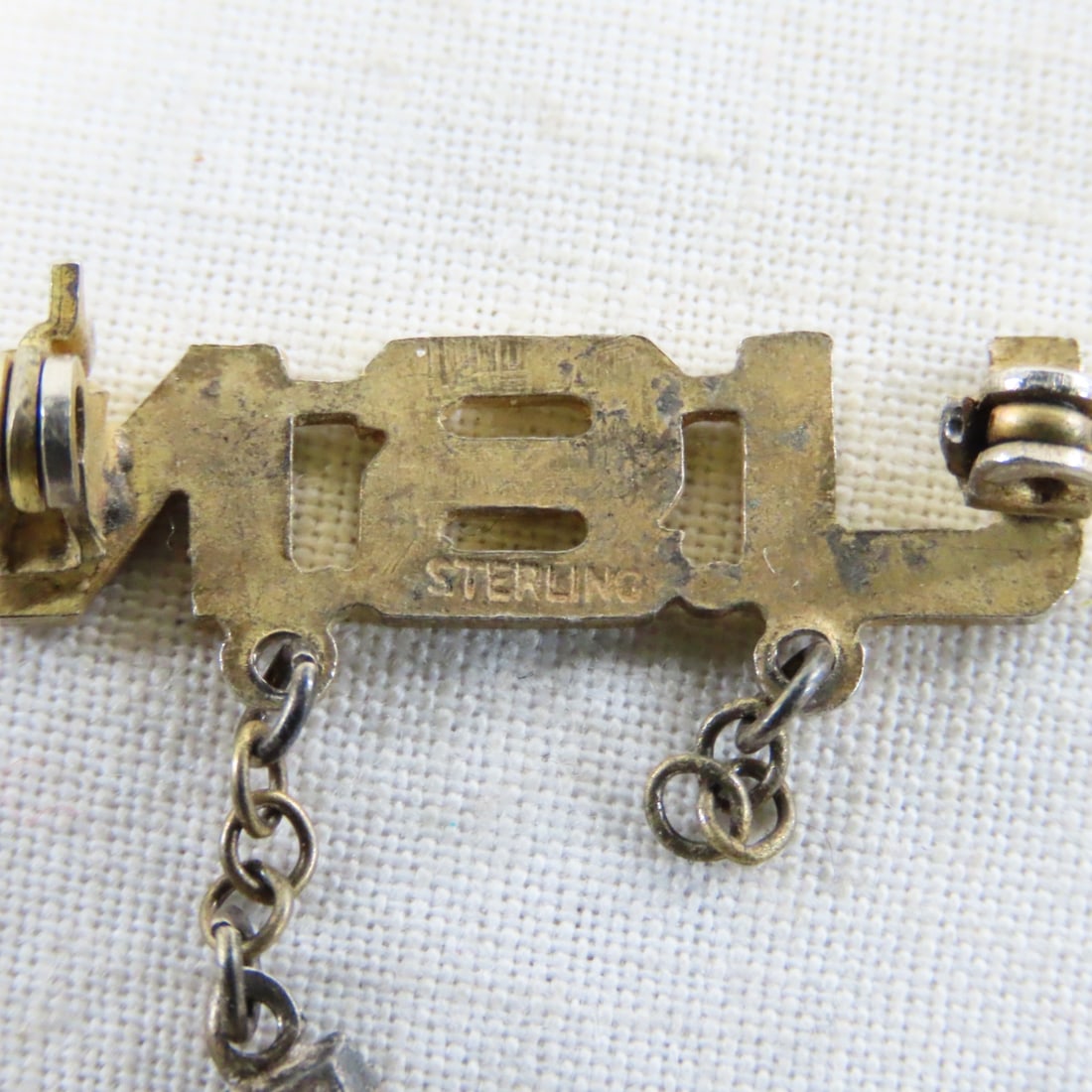 US NAVY Sweetheart and Mother's Pins - 20