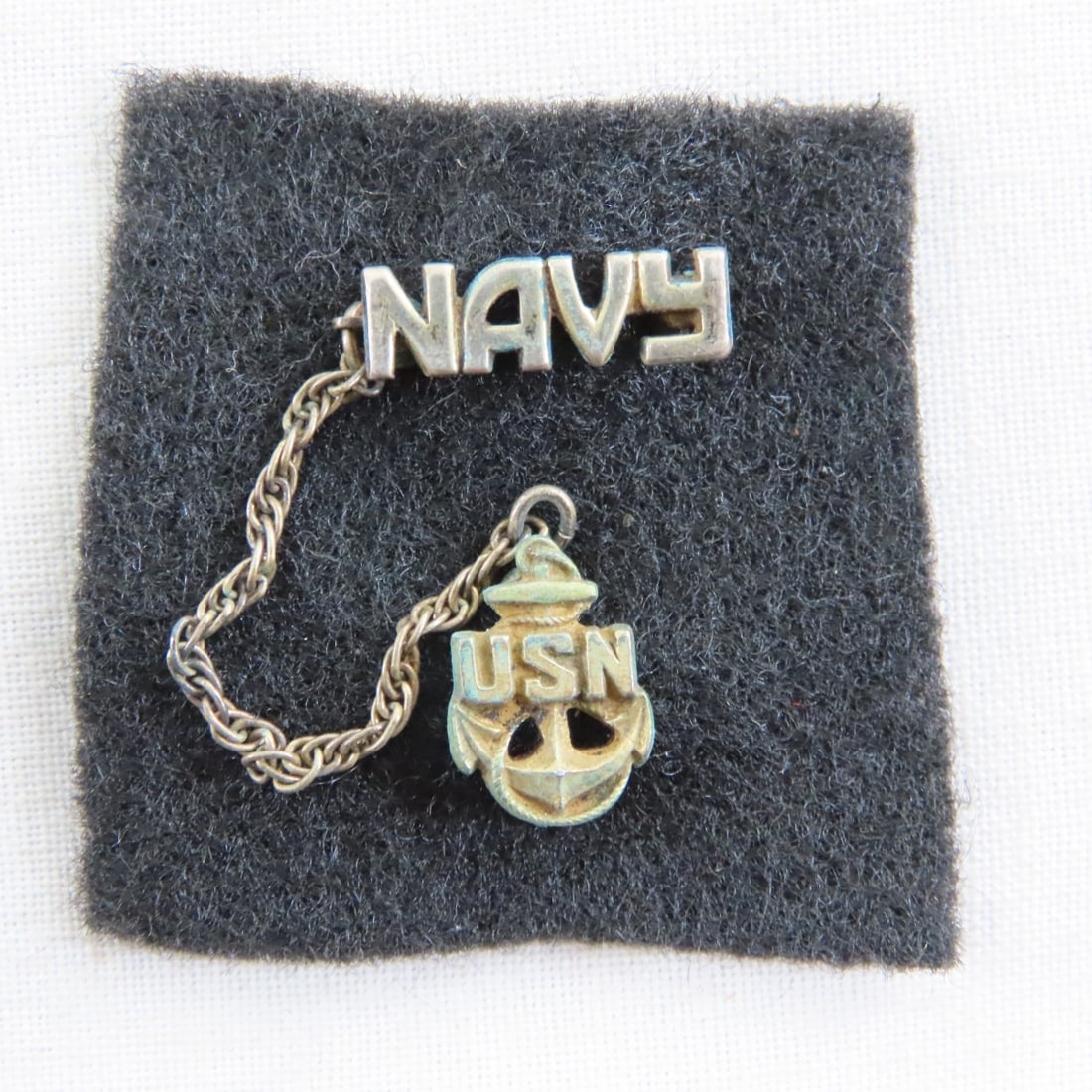 US NAVY Sweetheart and Mother's Pins - 7