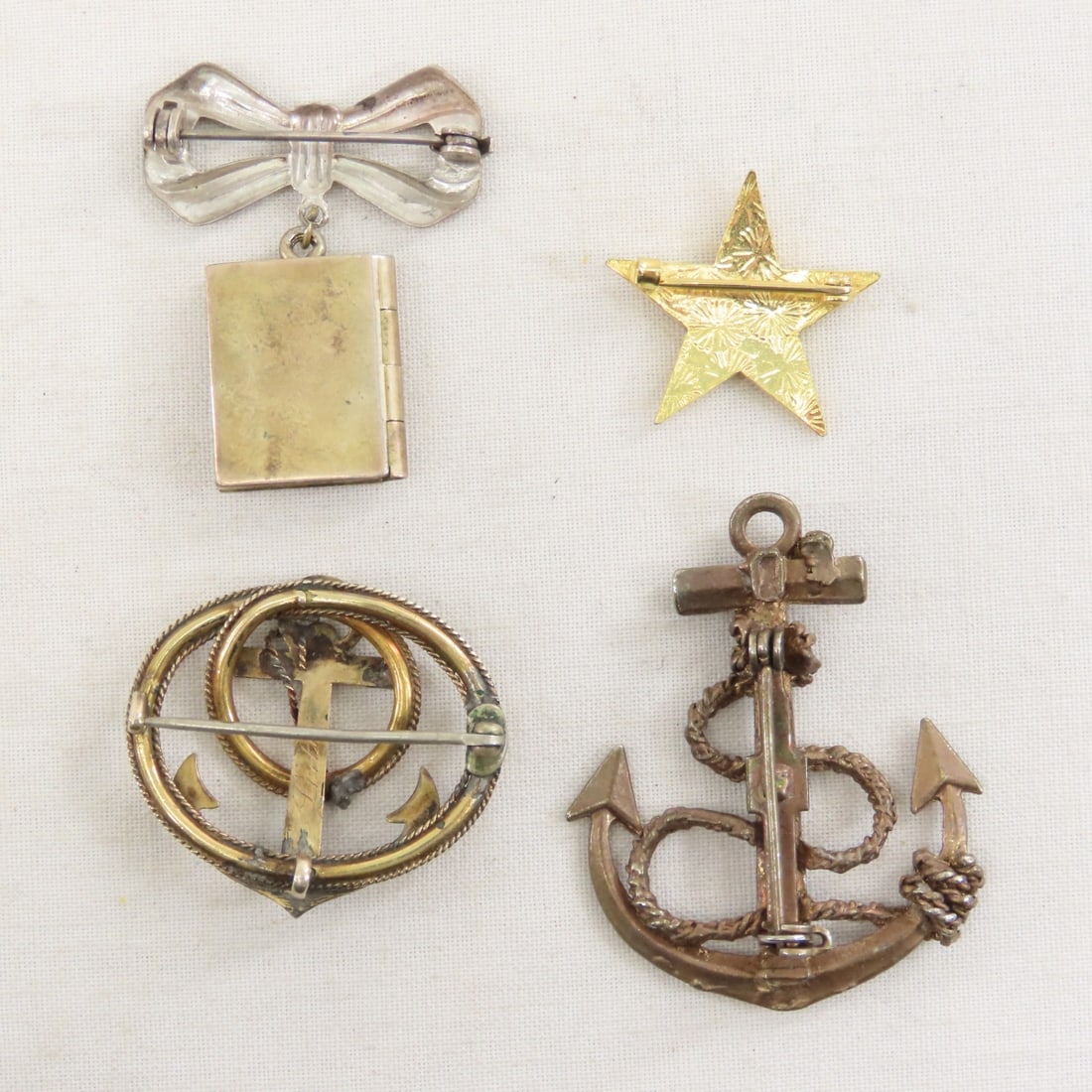US Navy Sweetheart Lockets, Pins & Jewelry - 10