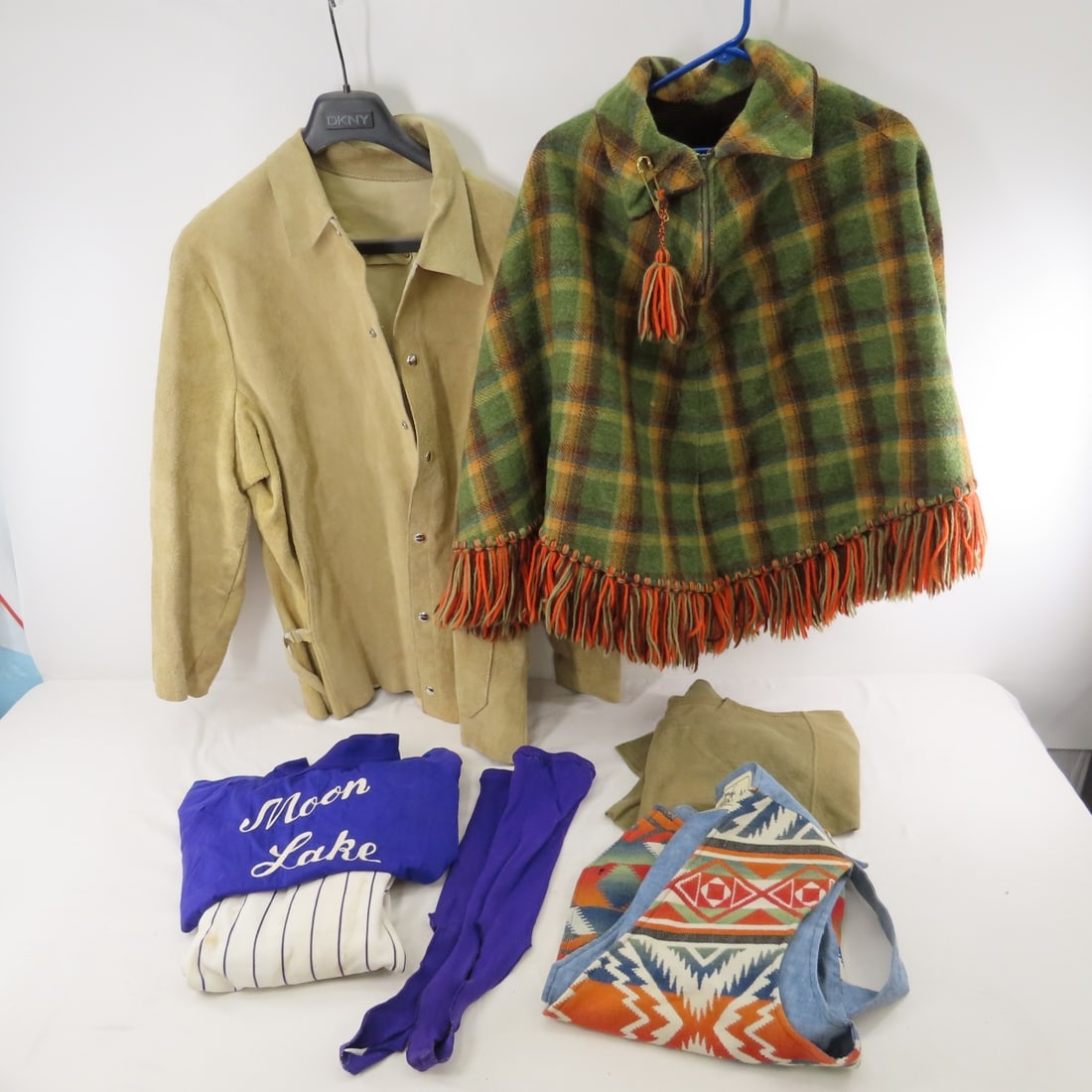 Vintage Shawl, Baseball Uniform, Coat & More (1 of 20)