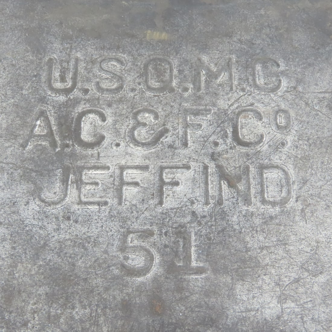 U.S.Q.M.C 51 Bread Storage Tin - 10
