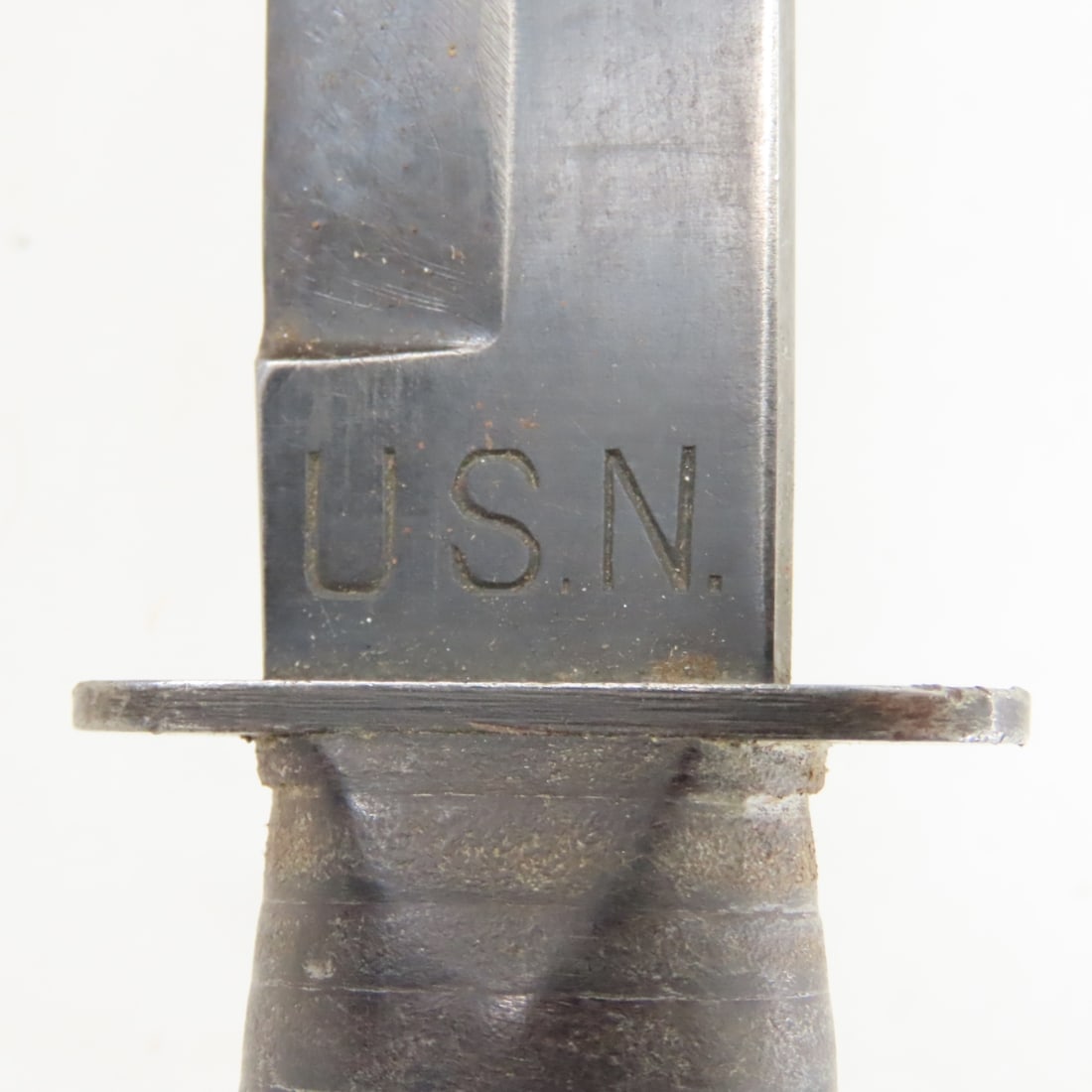 USN Mark I Camillus NY Knife with Leather Sheath - 9