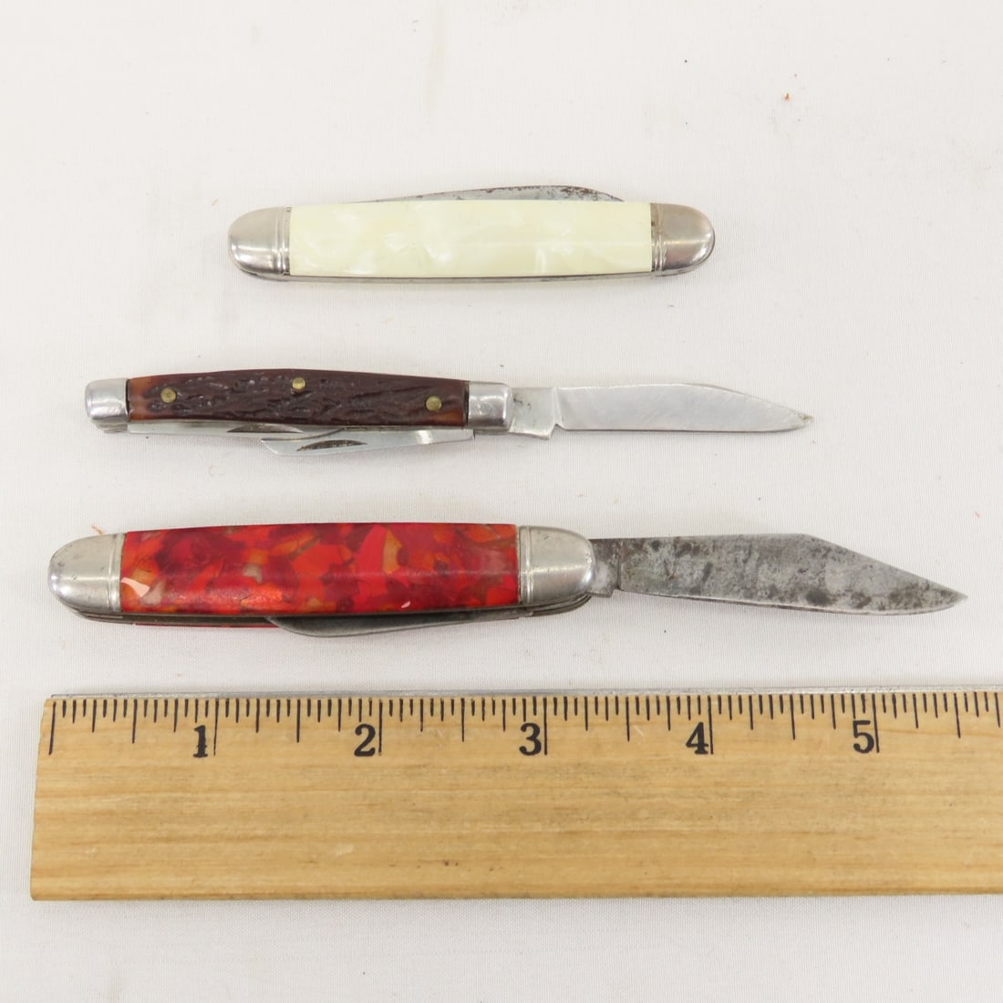 Camillus, Sabre & Imperial Folding Knives - 16