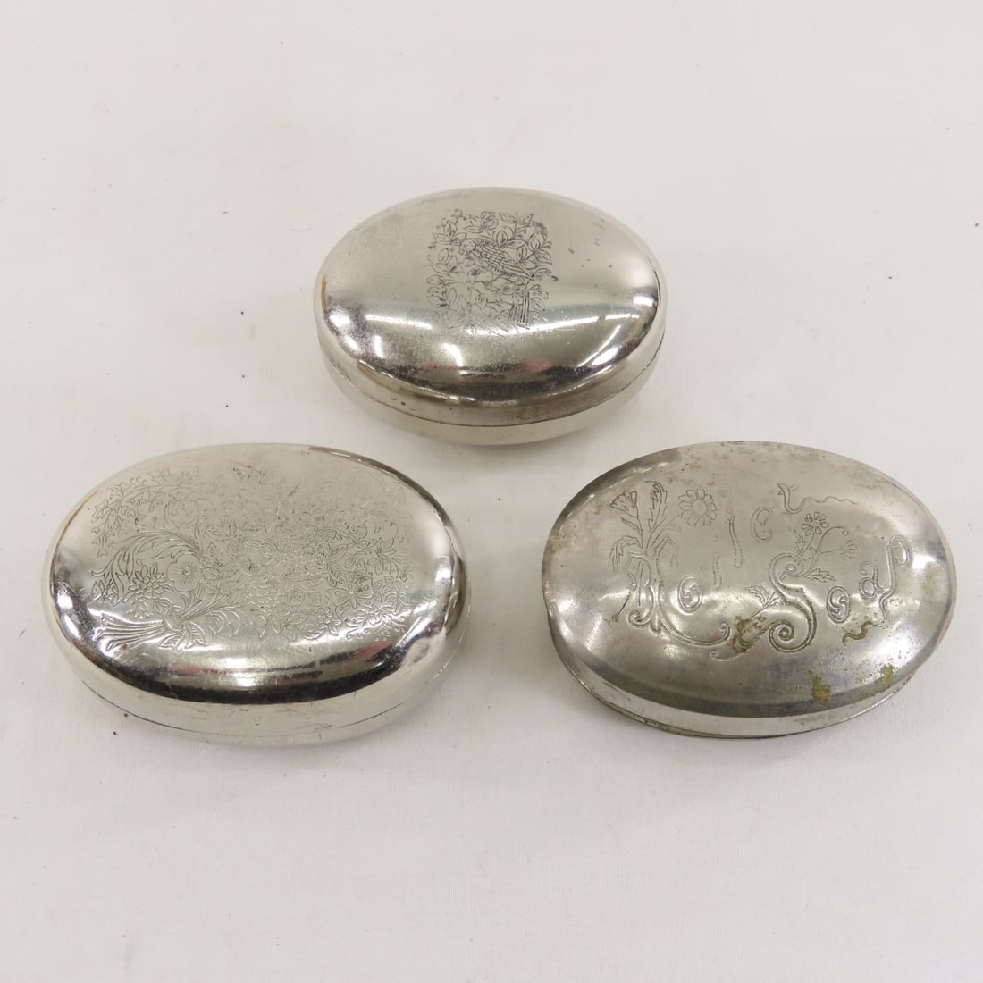 US Military Recognition Cards, Soap Containers - 4