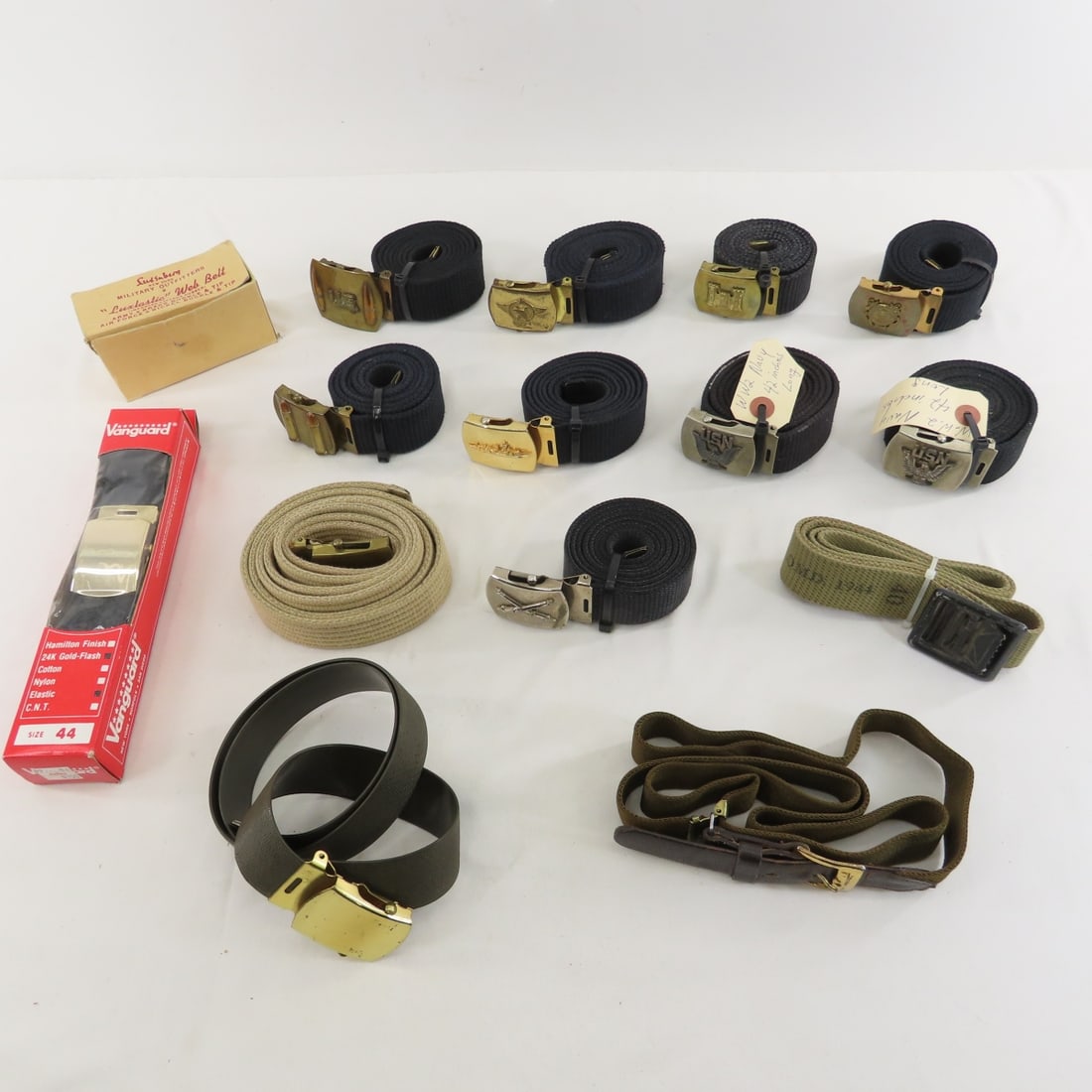 WWII US Military Belts & Buckles Navy, Coast Guard: WWII US Military Belts & Buckles Navy, Coast Guard - Lot Size 8x8x8" 4 LB All information and photos are intended to be as accurate as possible, but errors are possible. No item may be returned or
