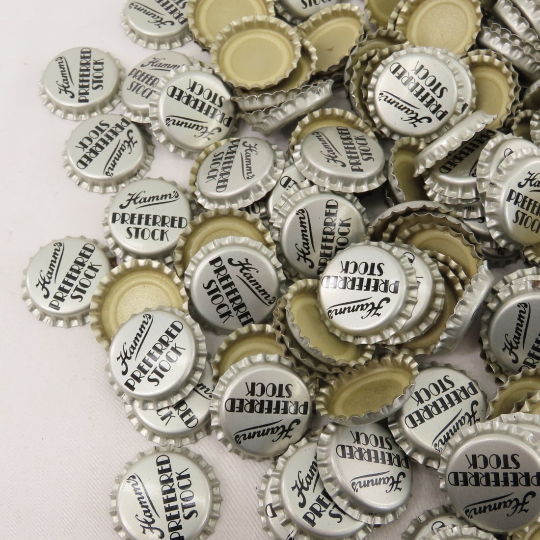 1970’s Hamm’s Preferred Stock Beer bottle caps NOS - 5
