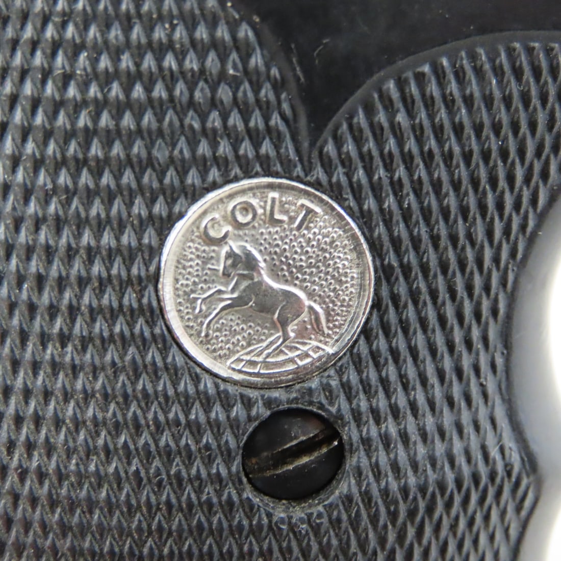 1980’s 2-piece grips for Colt Mark V frame handgun - 8