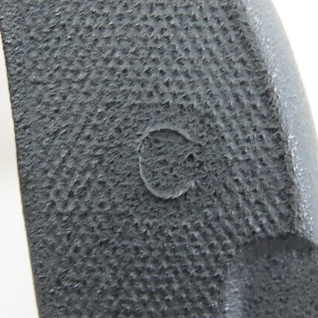 2 Warsaw-Pact Makarov take-off grips - 15