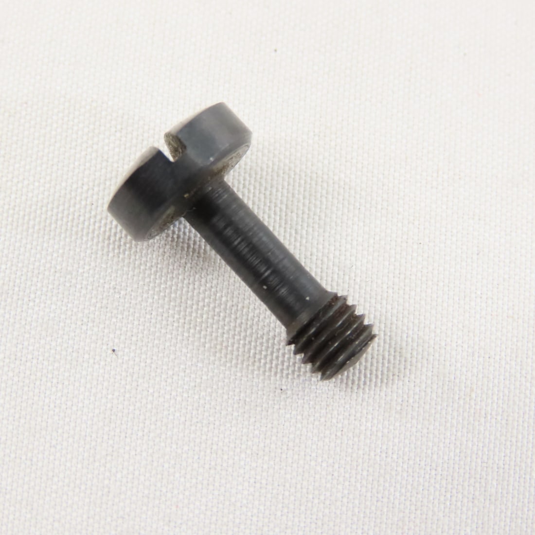 2 Warsaw-Pact Makarov take-off grips - 8