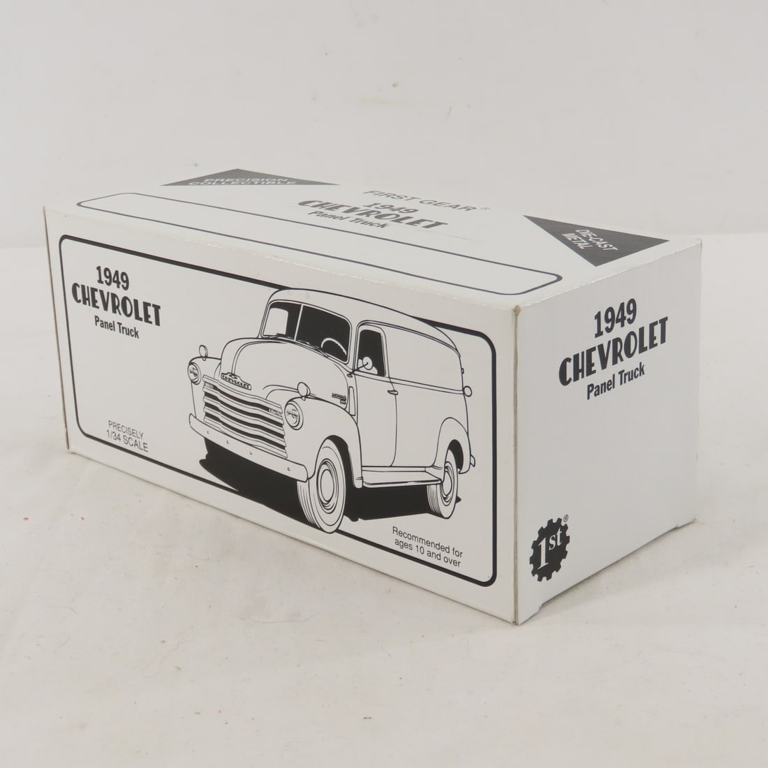 First Gear diecast 1949 Chevrolet 3600 panel truck - 13