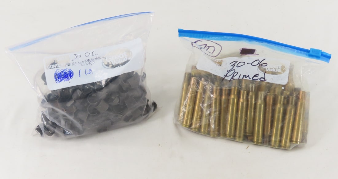 70 Brass .03-06 primed cases & .30 cal links: 70 Brass .03-06 primed cases & .30 cal links - 1 pound bag of .30 cal. disintegrating links made of Parkerized steel. Lot Size 6x6x6" 4 LB All information and photos are intended to be as accurate as