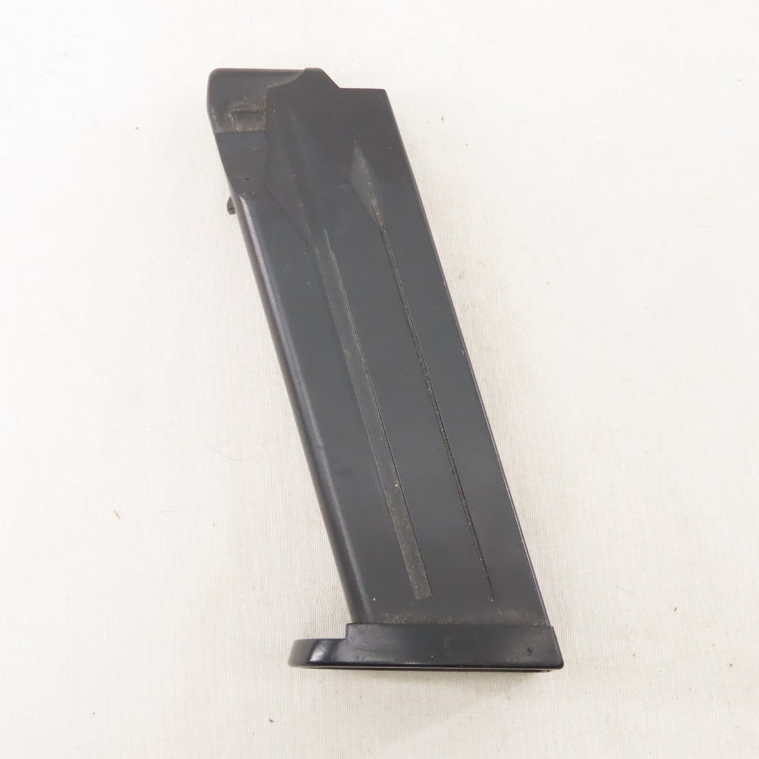 Smith & Wesson M&P 40 magazine NIP & more - 7
