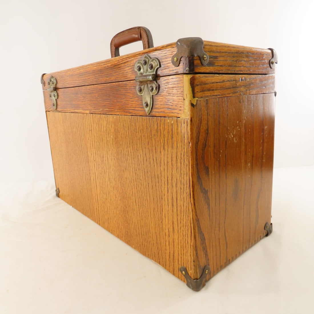 Vintage Craftsman Oak Machinists Tool Chest - 3