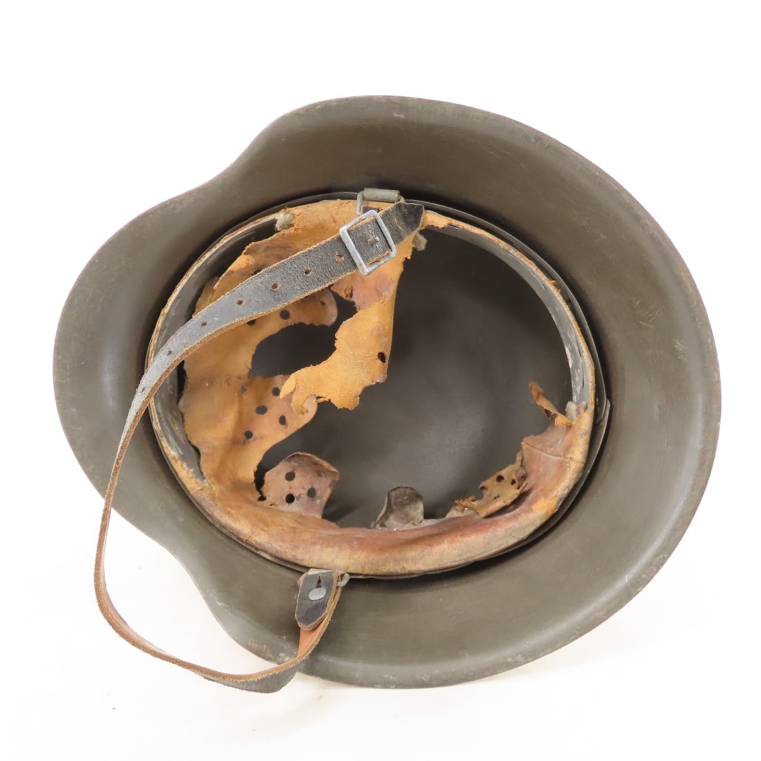 WWII German M40 Winter Camouflage Helmet - 11