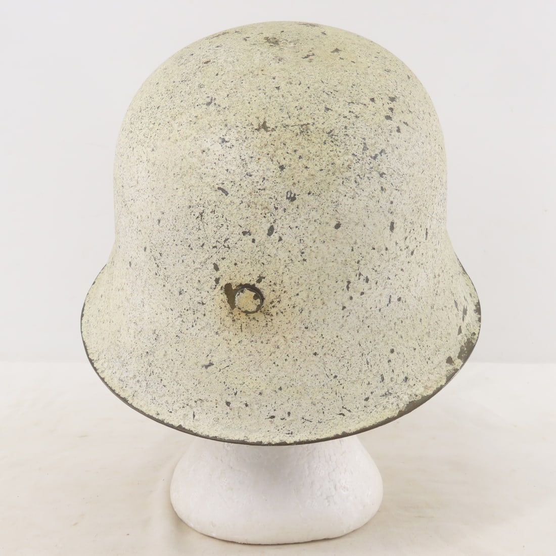 WWII German M40 Winter Camouflage Helmet - 6