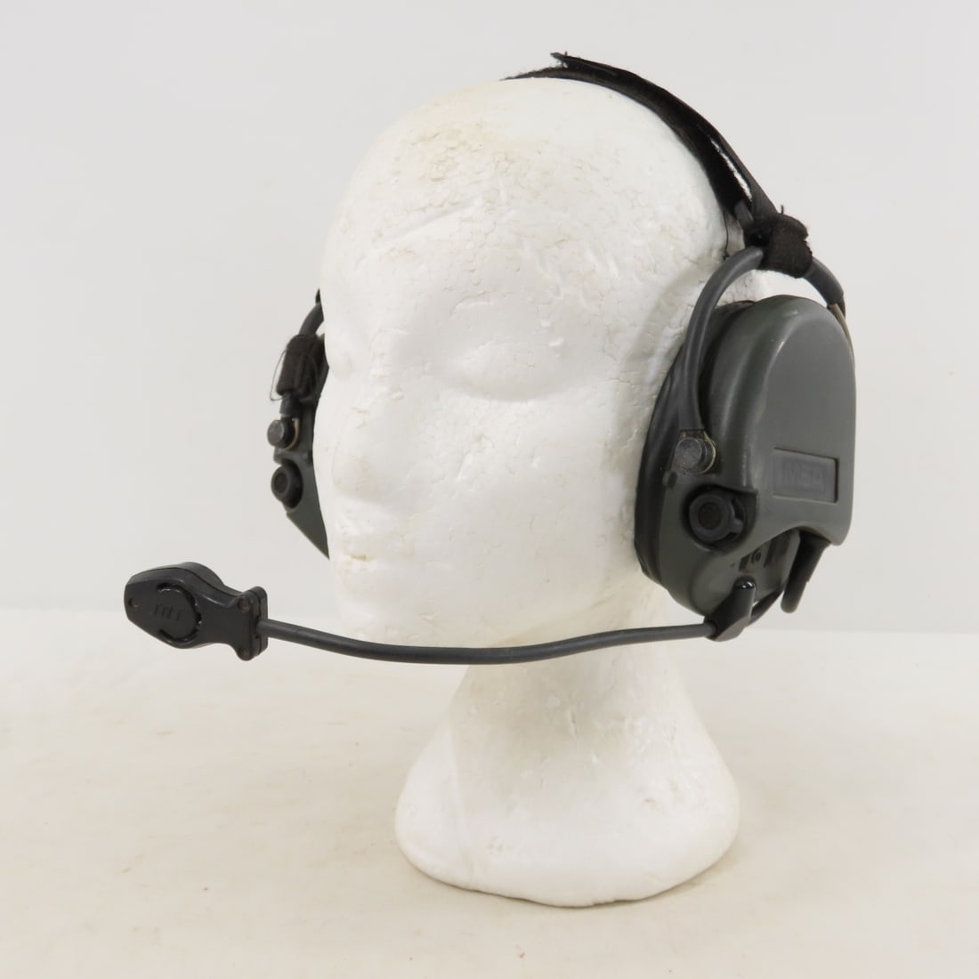 MSA Sordin Supreme 76321 Tactical Comm Headset: MSA Sordin Supreme 76321 Tactical Comm Headset - Untested. Lot Size: 9 x 7 x 5", 1 lb All information and photos are intended to be as accurate as possible, but errors are possible. No item may be ret