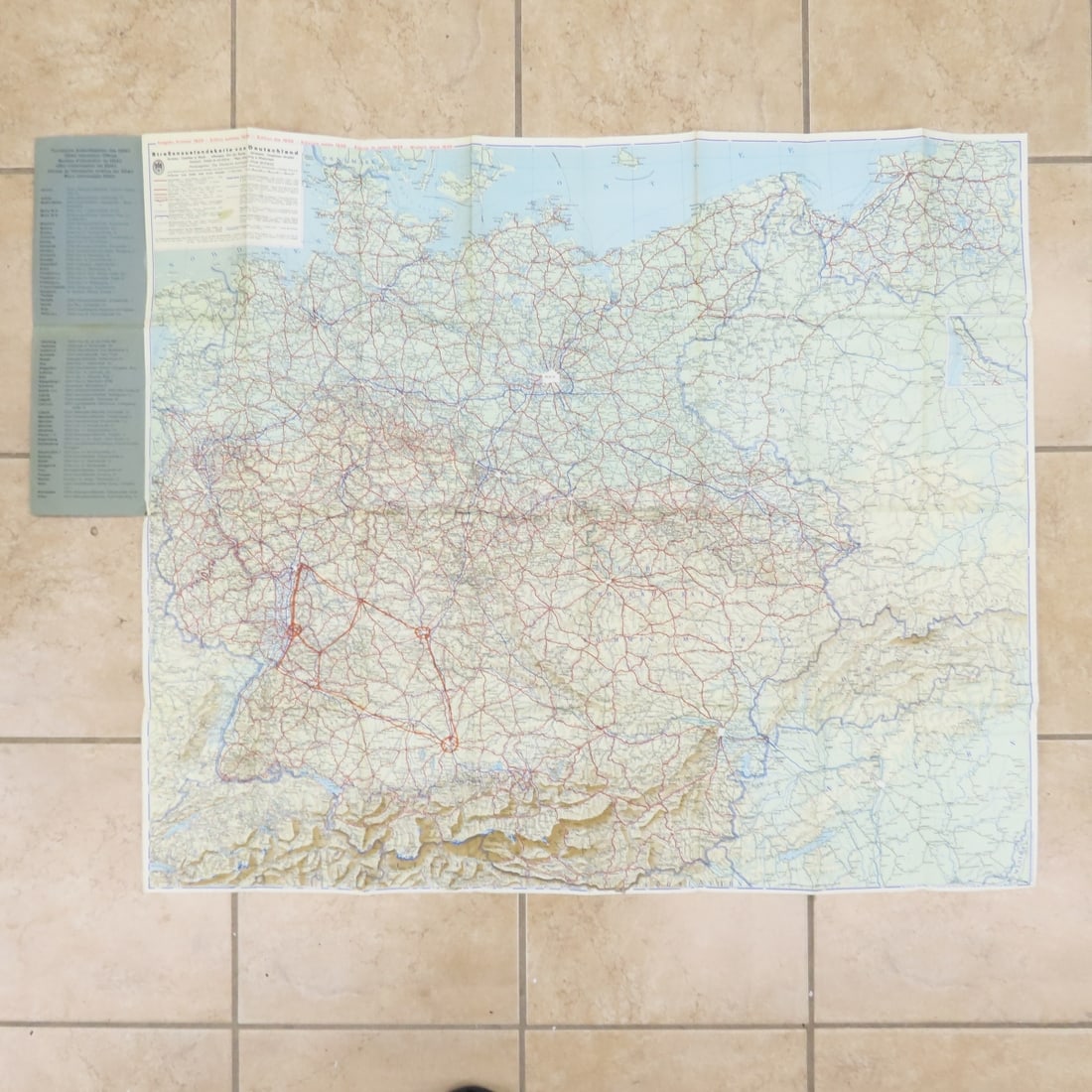 Vintage German Maps, Wanted Poster & More - 3