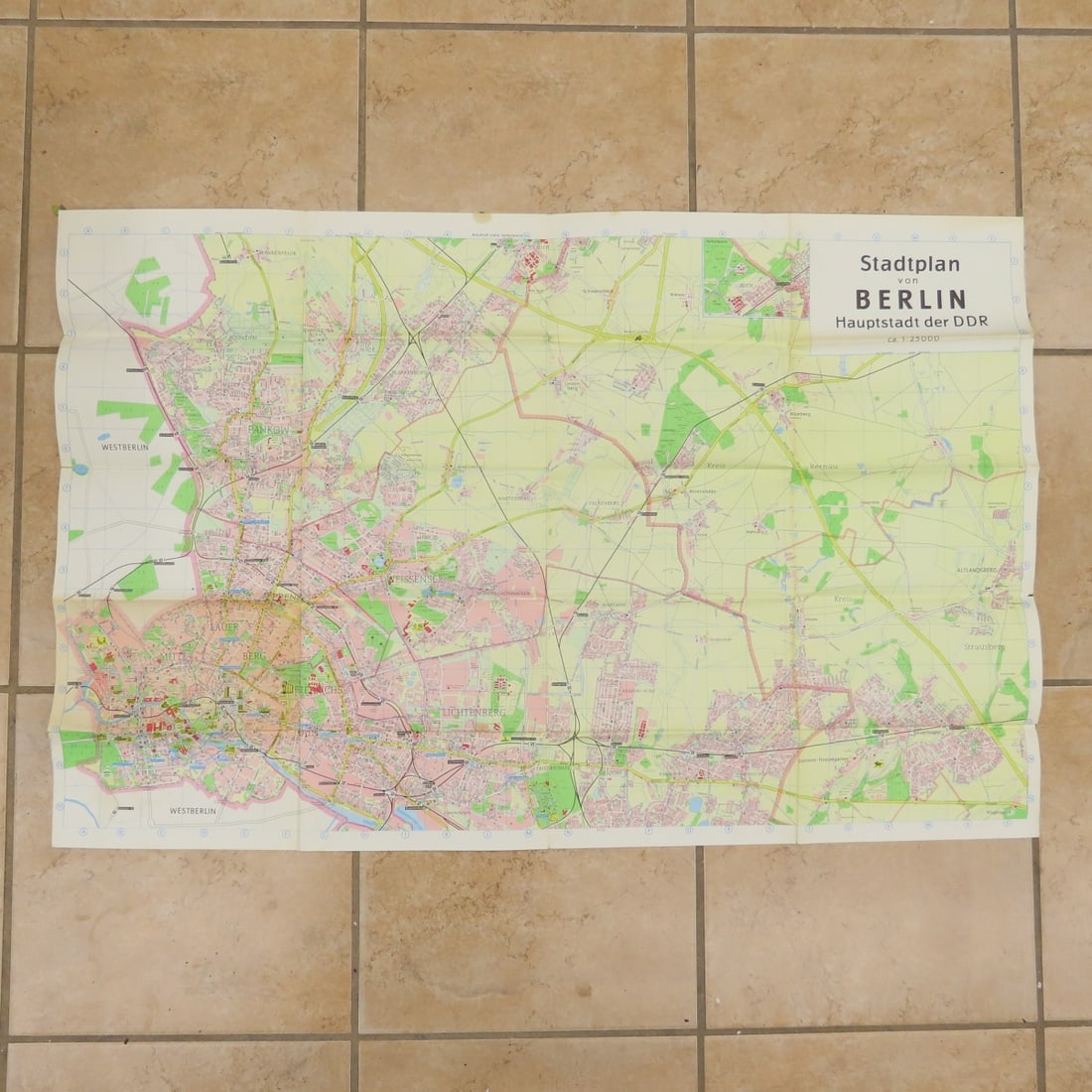 Vintage German Maps, Wanted Poster & More - 4