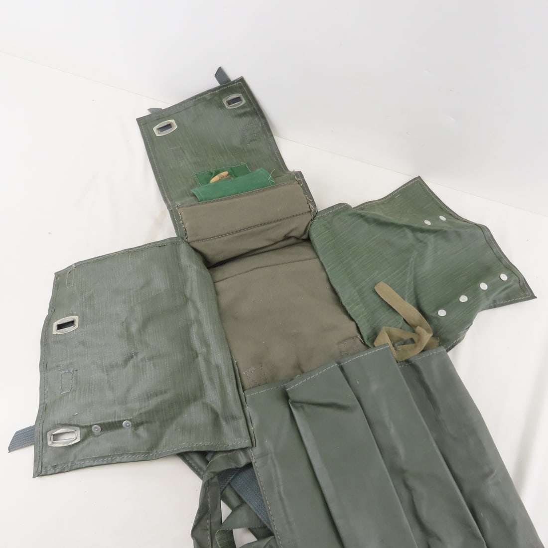 Vintage Polish & E German RPG-7 Rocket Carry Bags - 14
