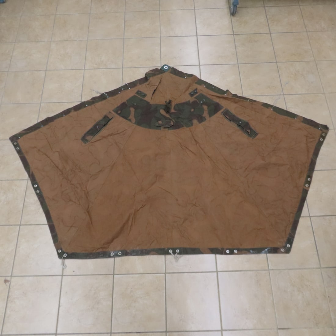 5 Hungarian Military Cold War Era Tent Quarters - 10