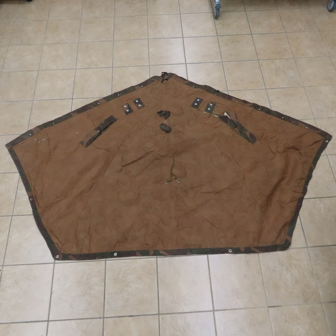 5 Hungarian Military Cold War Era Tent Quarters - 13