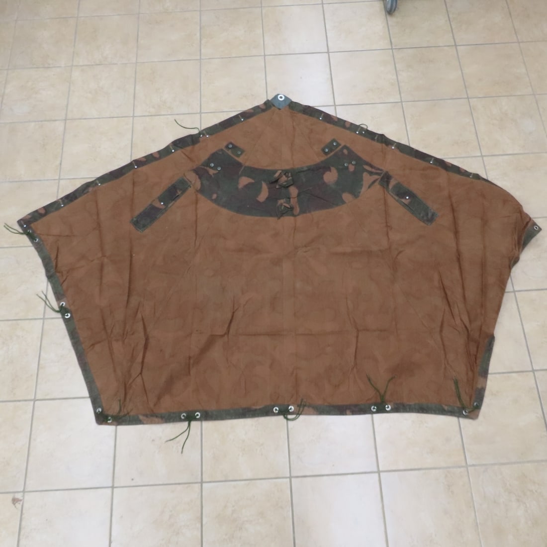 5 Hungarian Military Cold War Era Tent Quarters - 8
