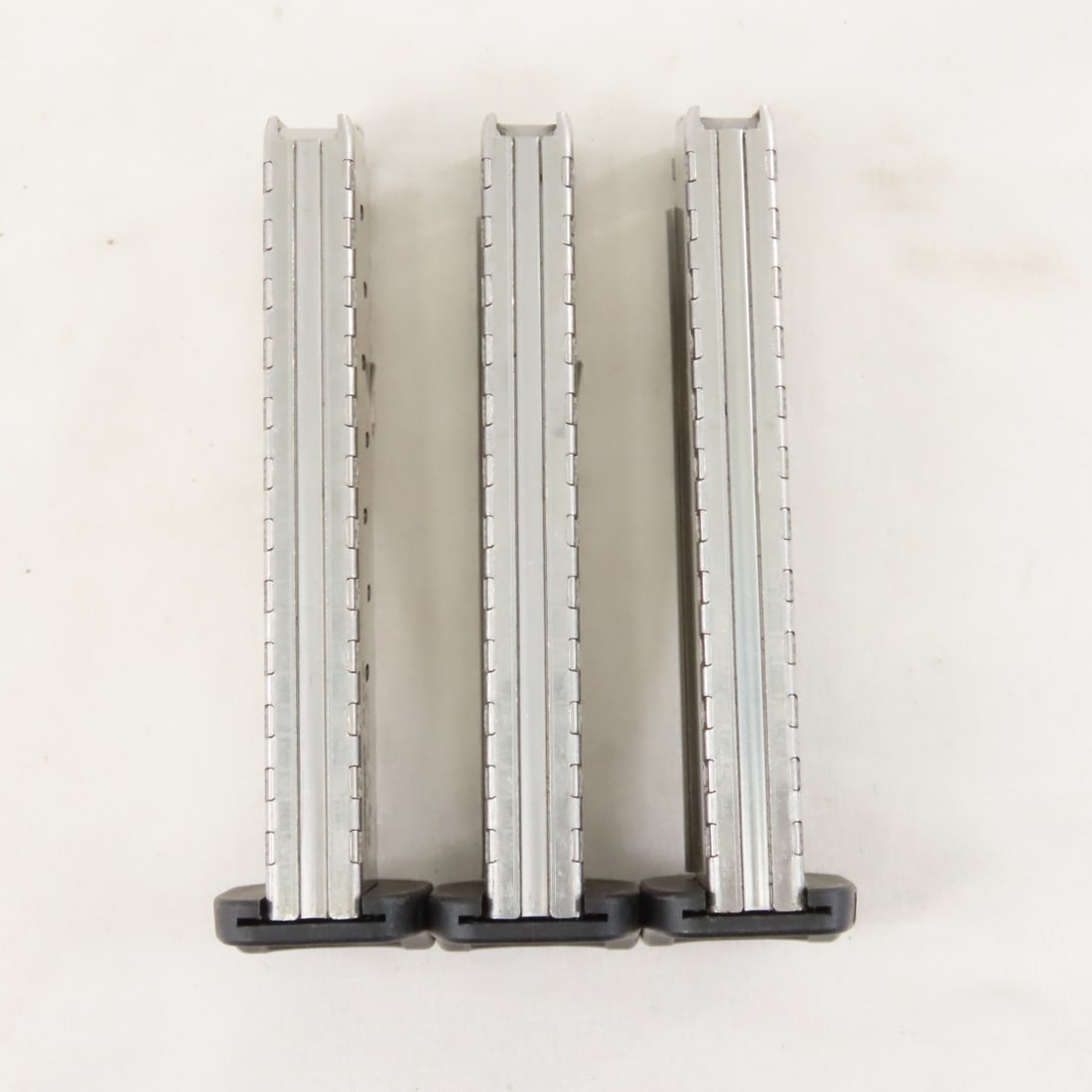 4 Walther CCP Magazines. 9mm. 8 rd. - 4