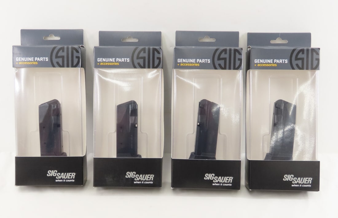 4 Sig Sauer P365 Magazines. 9mm. 10 rd.: 4 Sig Sauer P365 Magazines. 9mm. 10 rd. - like new in packages, (2) Flush Fit, (2) Finger Extension. LOT SIZE: 10x8x5", 1.5 lbs All information and photos are intended to be as accurate as possible,