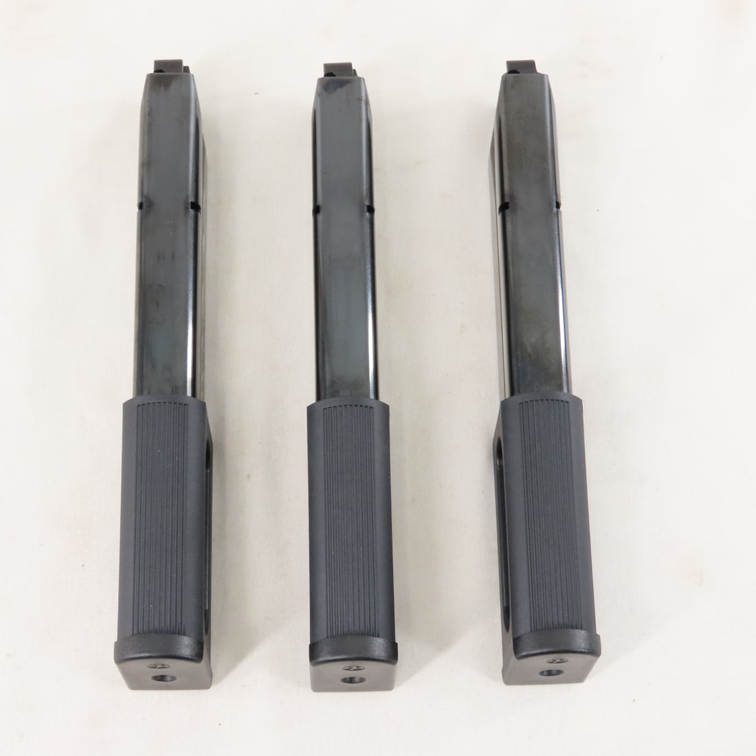 3 Beretta 92 Magazines. 9mm. 30 rds. - 4