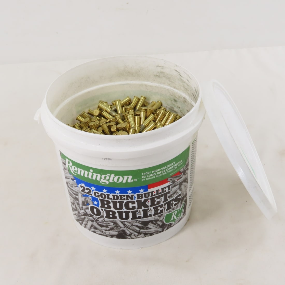 Remington .22 LR Bucket O’ Bullets 36gr. HP: Remington .22 LR Bucket O’ Bullets 36gr. HP - not full- weighs 9.23 lbs. LOT SIZE: 6x6x6" 10 lbs All information and photos are intended to be as accurate as possible, but errors are possible.
